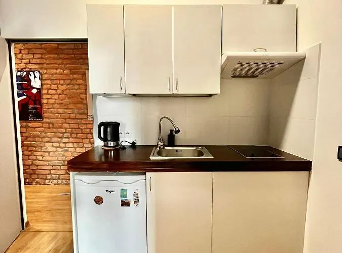 Bezagenta Centrum Hostel *