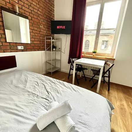 Bezagenta Centrum אכסניה *